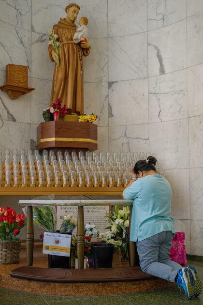 Woman praying 