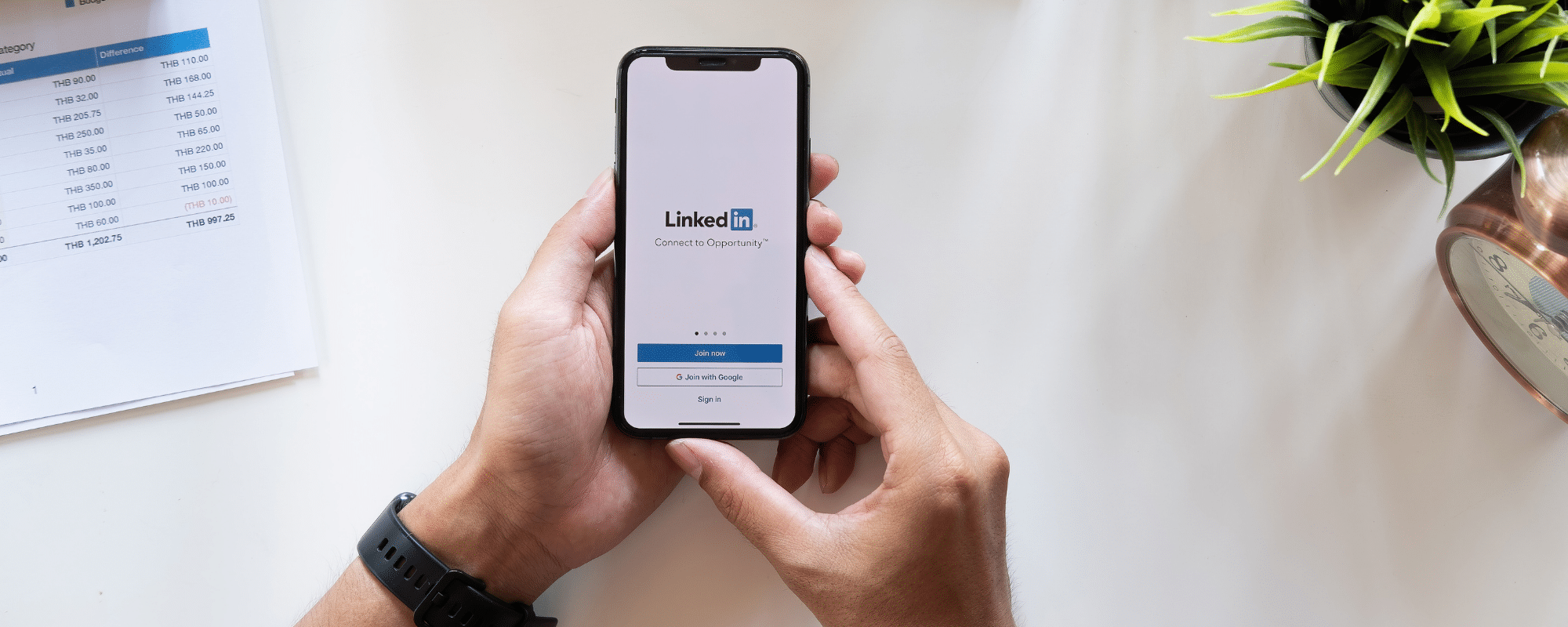 5 Tips to Make Your LinkedIn Profile Stand Out to Executive Recruiters Banner