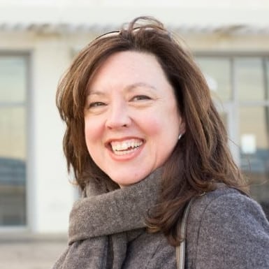 nora-maroulis-headshot
