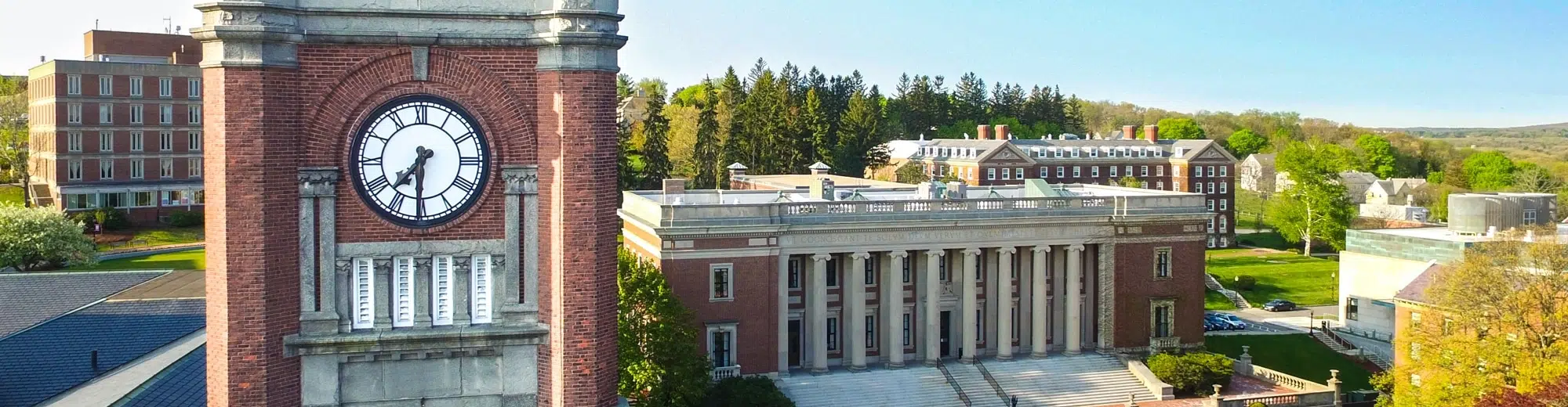 College of the Holy Cross – Executive Search Client Story Banner